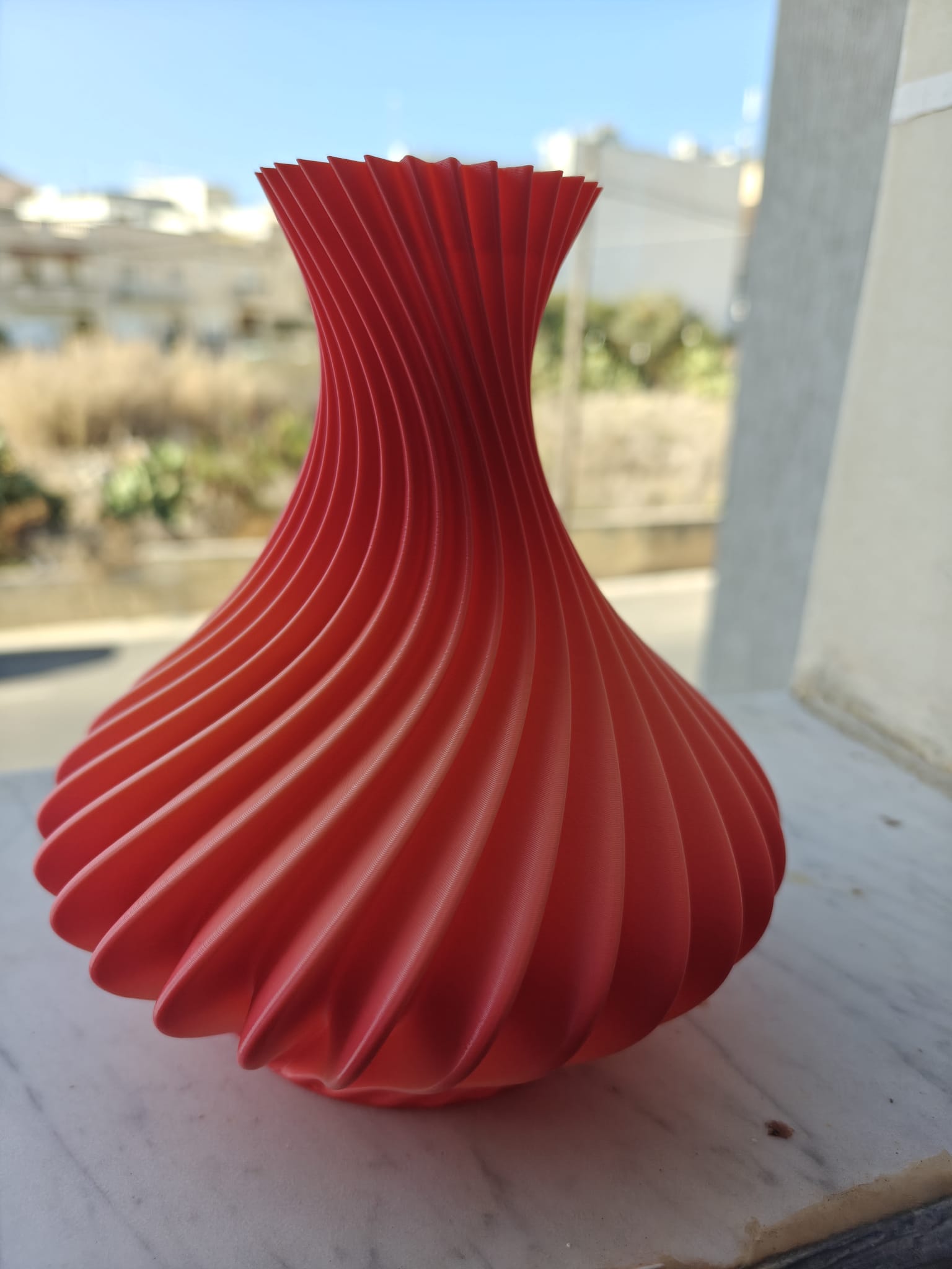 Ovid - Ars Amatoria Vase - Poetic Vision