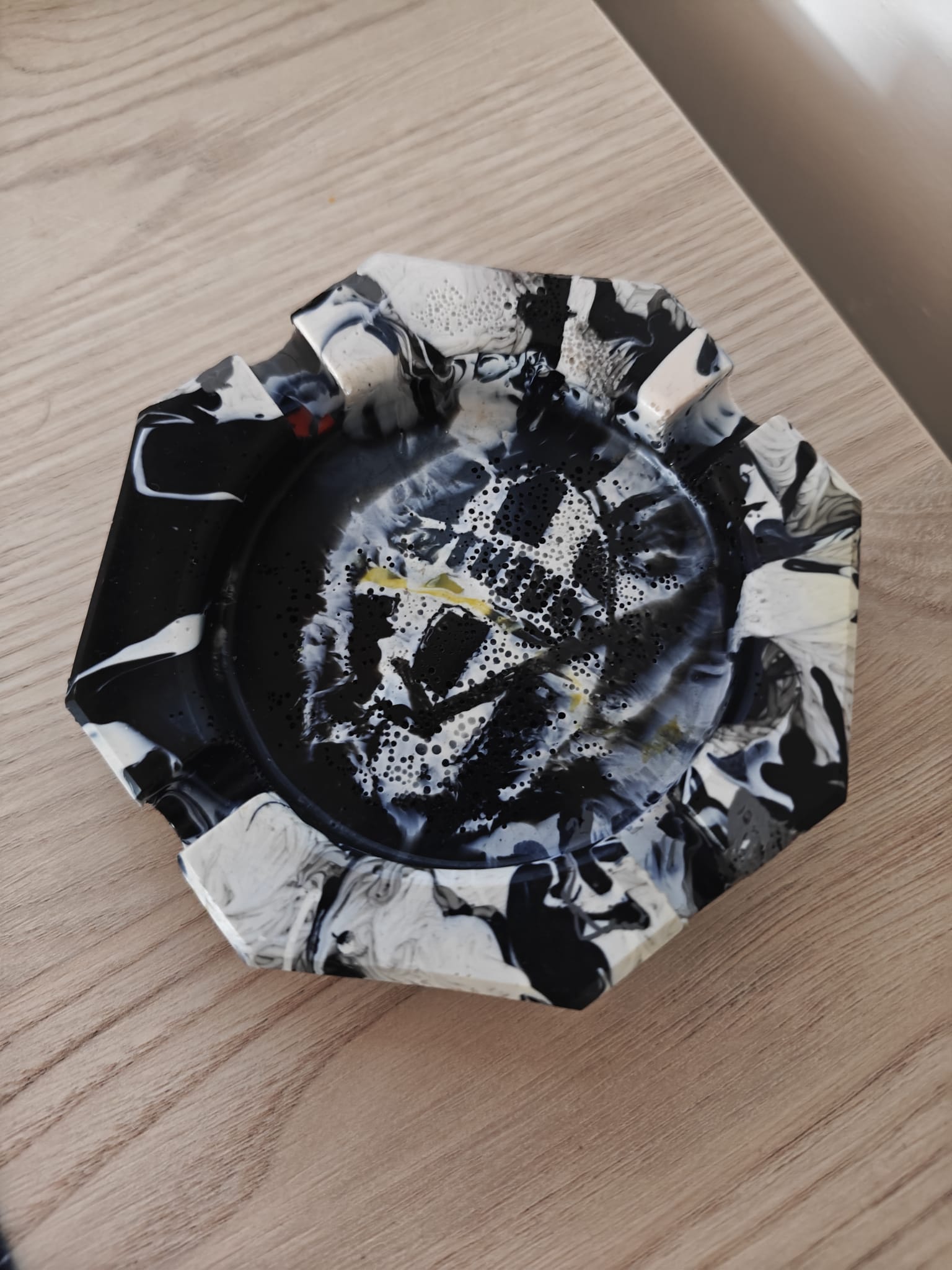 Moulded Juventus Circle Ashtray