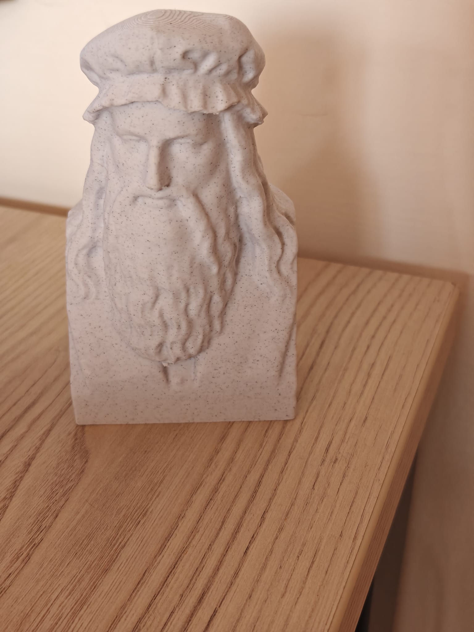 Leonardo da Vinci Bust